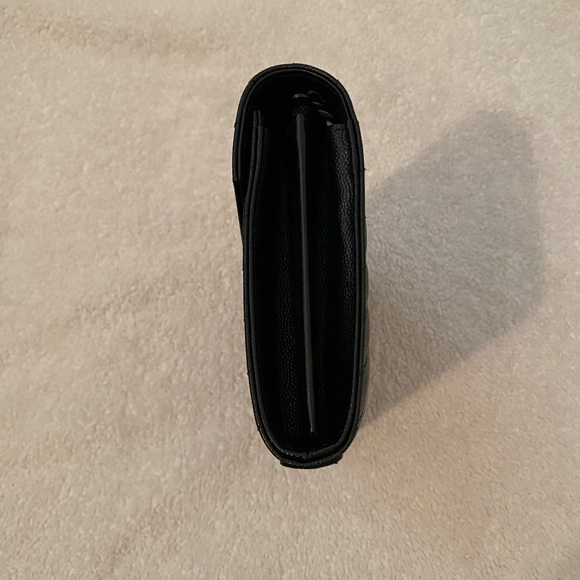 Black Saint Laurent crossbody/clutch. Excellent condition! Box & dustbag incl.🖤 - Picture 5 of 6